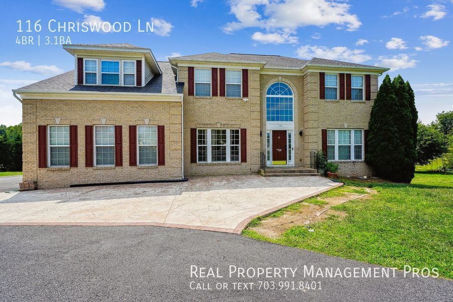 Foto principal - 116 Chriswood Ln