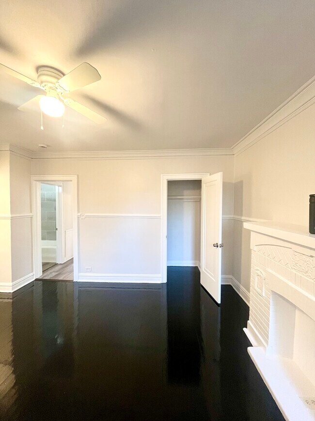 Foto del edificio - 4134 W 24th Pl