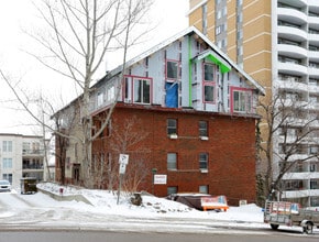 Building Photo - Broadview Legislature Apartments