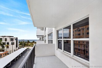 Building Photo - 405 N Ocean Blvd