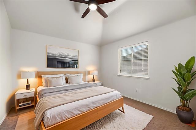 Building Photo - 9862 Red Cedar Dr