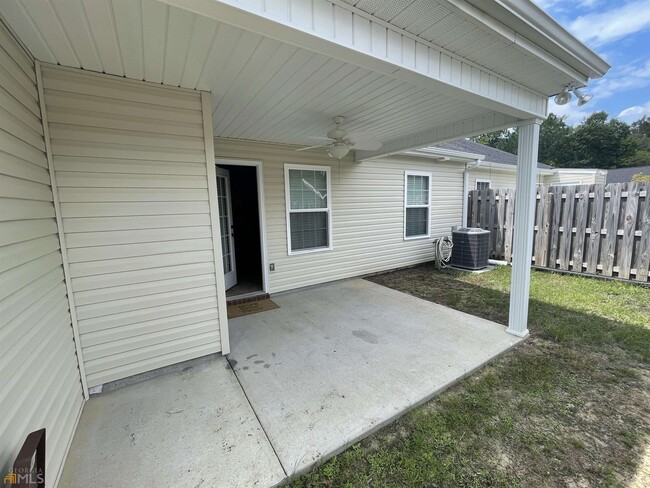 Building Photo - 148 Buckhaven Way