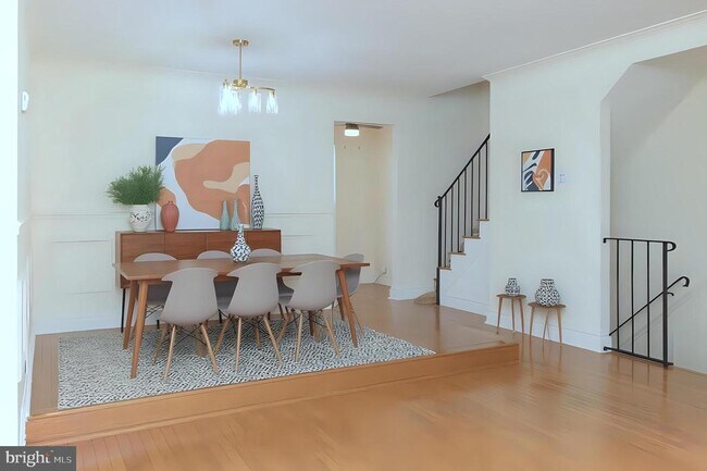 Foto del edificio - 7417 Morrison Dr