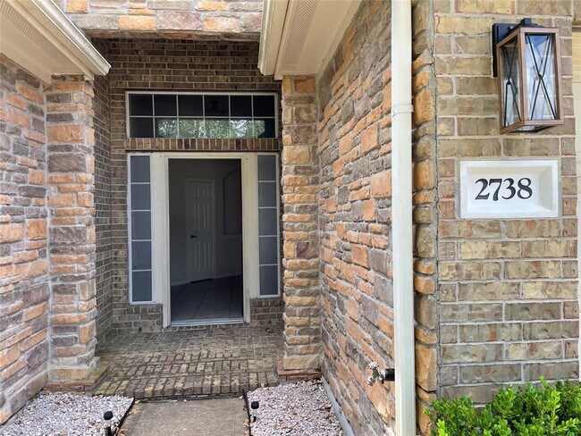 Foto del edificio - 2738 Quail Dove Ln
