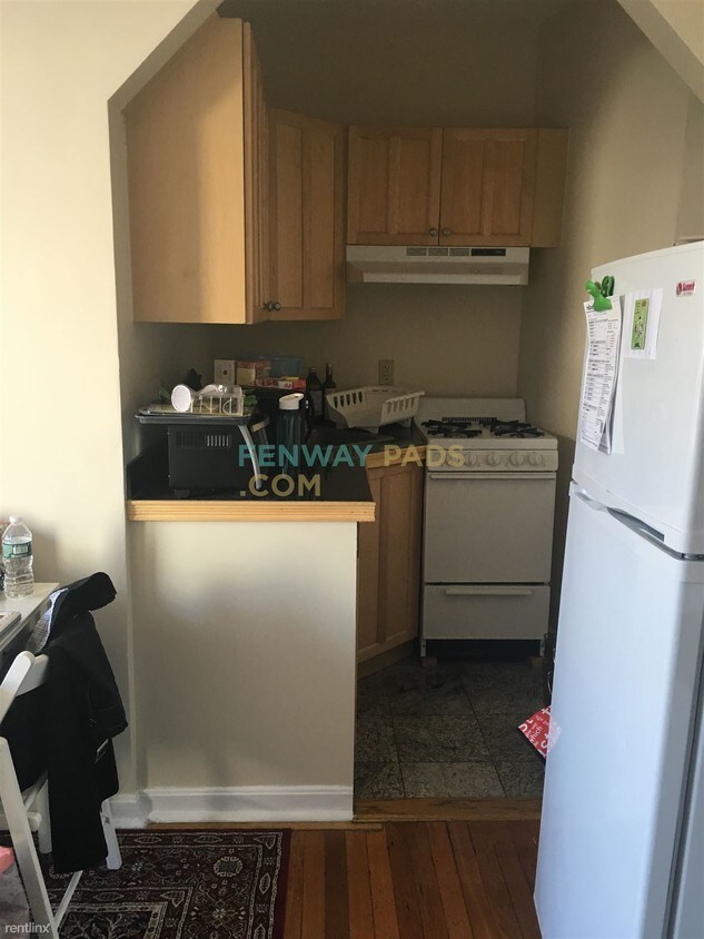 Primary Photo - 38 Hemenway St