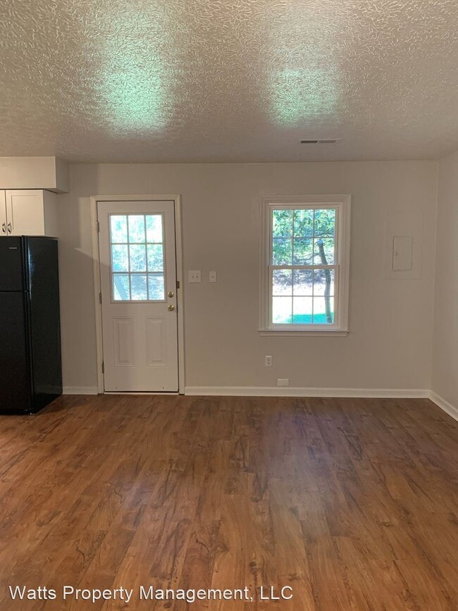 Building Photo - 2 br, 1 bath House - 103-A Daniel Street