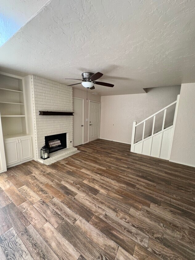 4703 NW 72nd St, Oklahoma City, OK 73132 Townhome Rentals in Oklahoma City OK