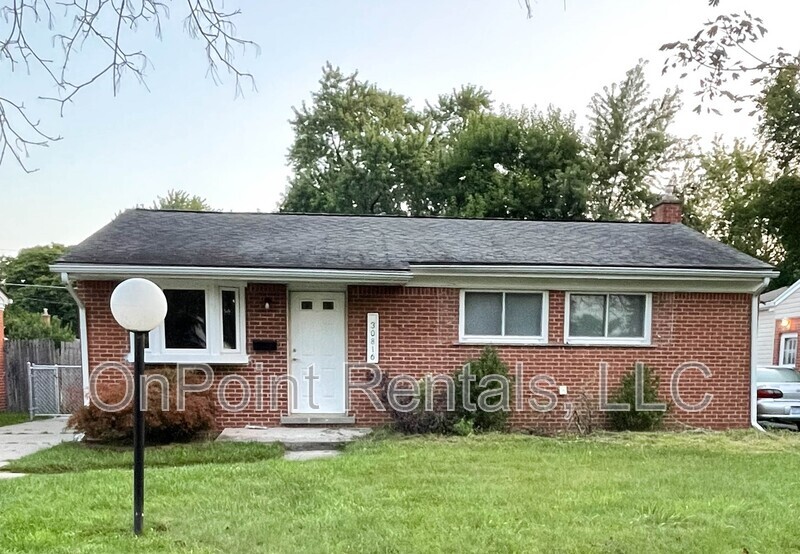 Primary Photo - 30816 Grandview Ave