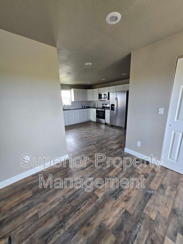 Building Photo - 3656 Interstate 80 Service Rd