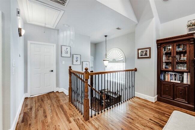 Foto del edificio - 5212 Washington Ave