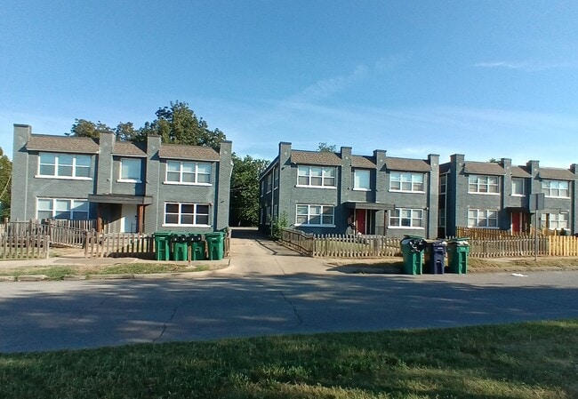 Photo - 2319 NW 12th St Apartment