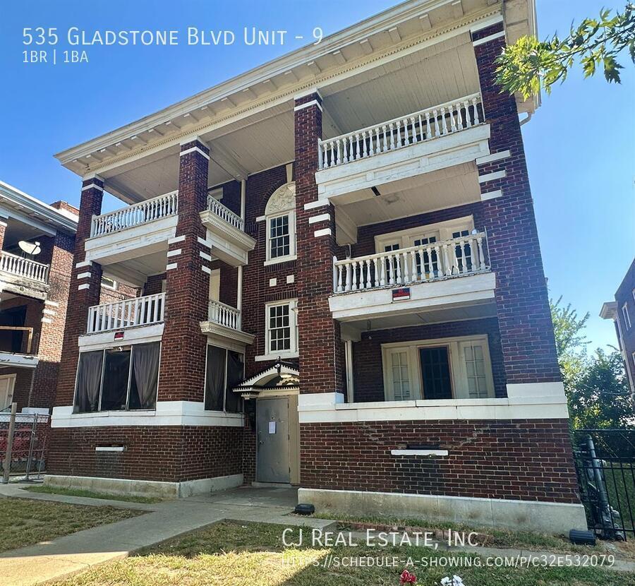 535 Gladstone Blvd Unit 9, Kansas City, MO 64124 Room for Rent in
