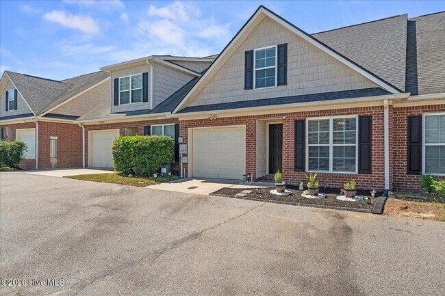 Foto del edificio - 119 Grove Landing Ct