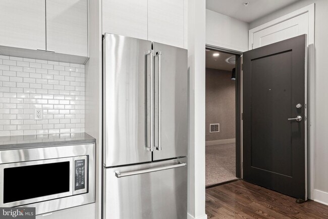 Building Photo - 506 Diamondback Dr