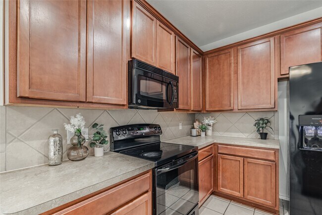 Foto del edificio - 2714 Maybrook Hollow Ln