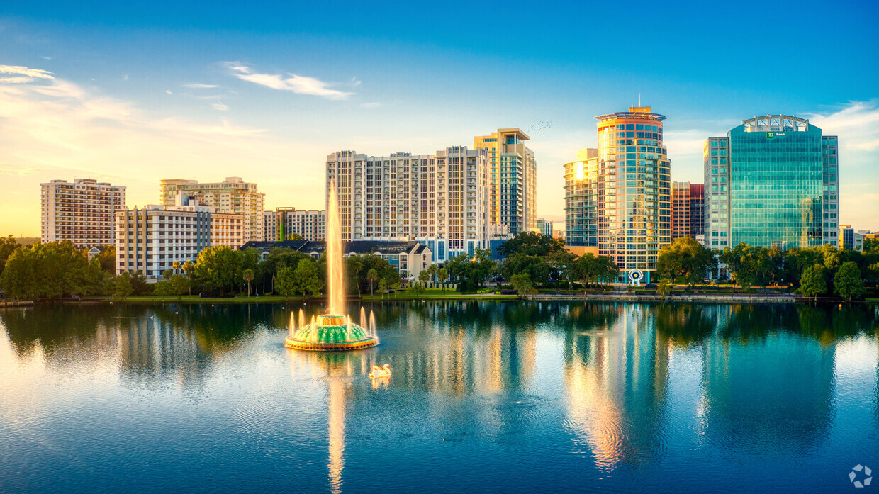 Vive en el Paramount con vistas de la hermosa ciudad de Lake Eola - Paramount on Lake Eola