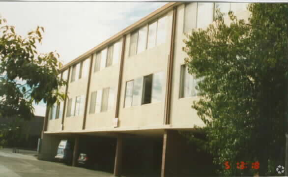 Foto del edificio - 305 Chestnut St