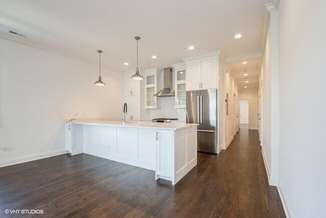 Foto del edificio - 4727 N Winchester Ave