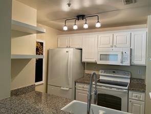 Building Photo - 5459 Bentgrass Dr