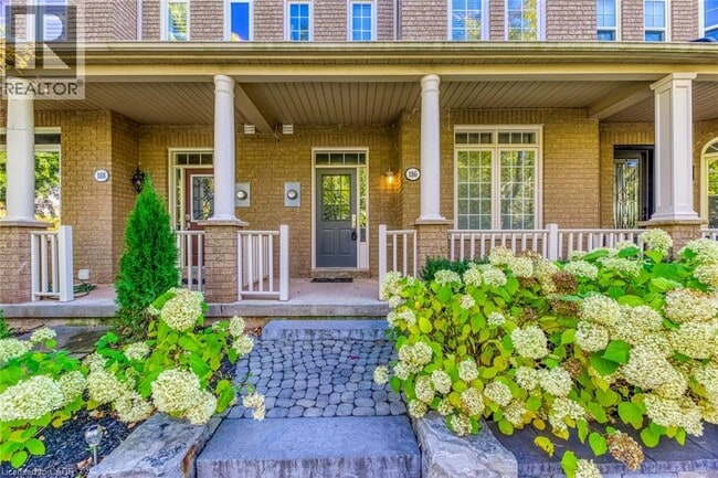 Photo du bâtiment - 186 Gatwick Dr