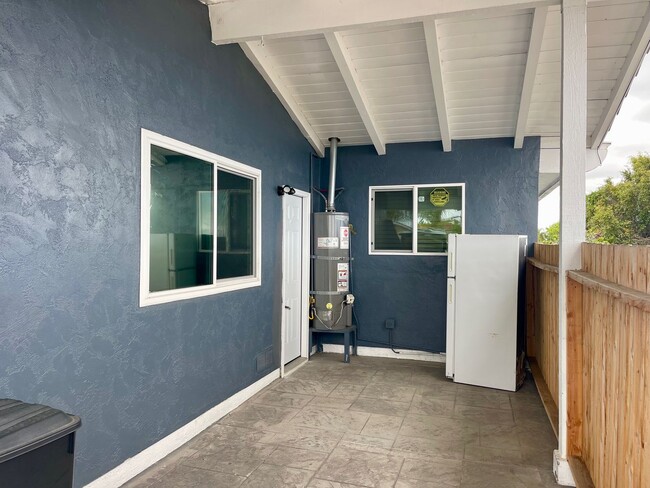 Building Photo - Renovated Chula Vista Studio - For Rent
