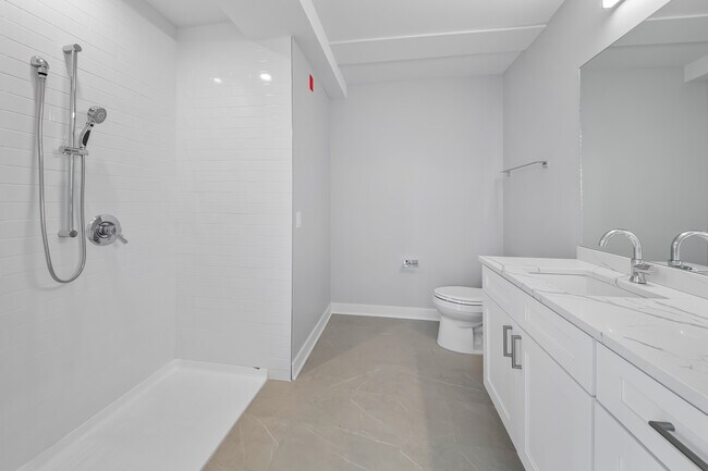 Foto del edificio - 4637 N Ashland Ave