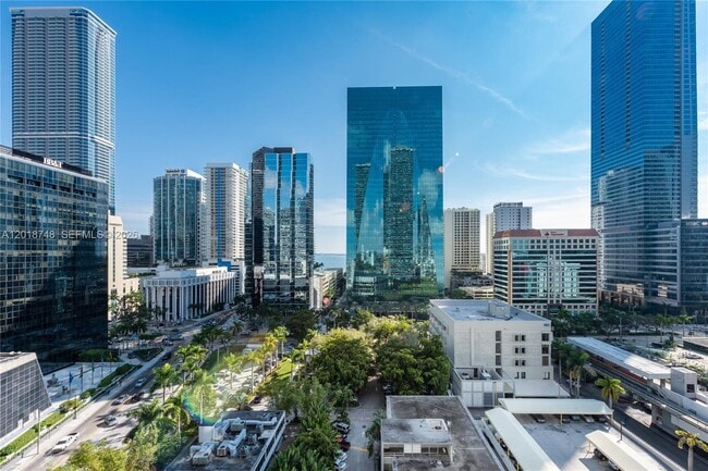 Building Photo - 1300 S Miami Ave