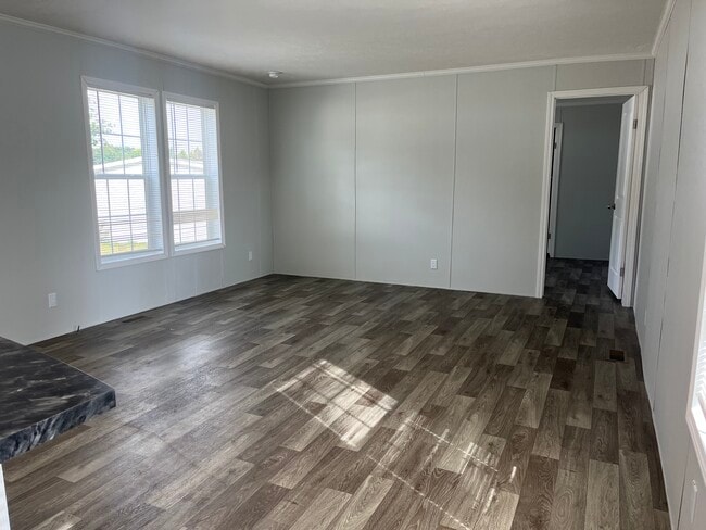 Building Photo - 31 Canary Hill Dr