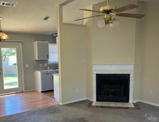 Foto del edificio - 6708 Bellview Pines Pl