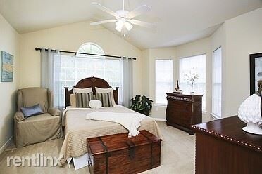 Foto del edificio - 8655 Jones Rd