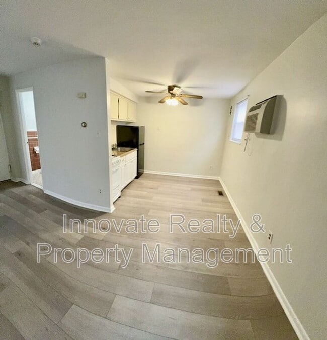 Building Photo - 9513 Hoff St