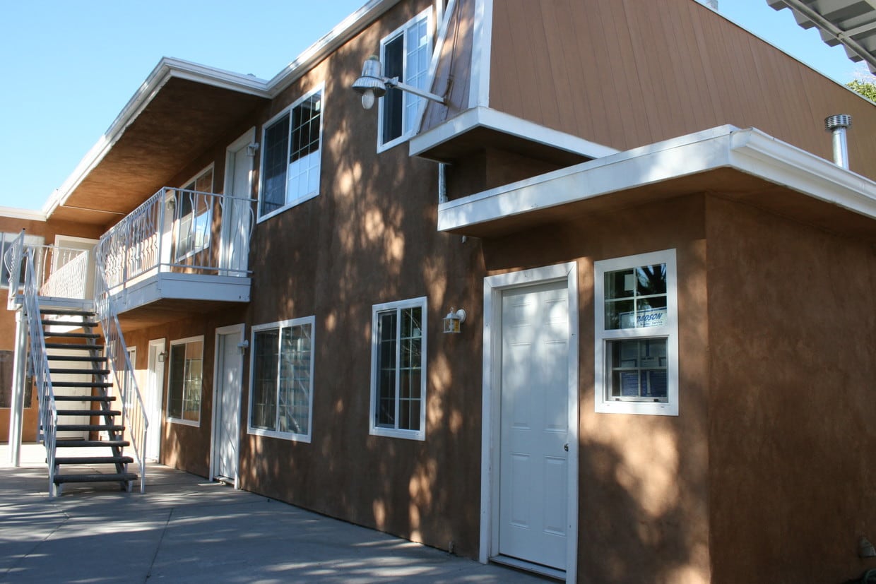 Primary Photo-2014 - 1358 N Arrowhead Ave