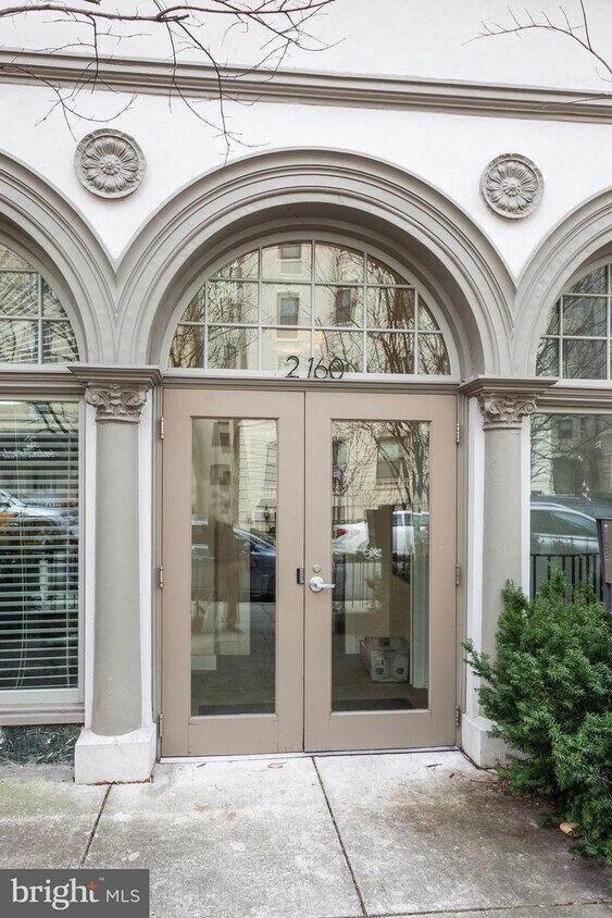 Primary Photo - 2160-2162 California St NW