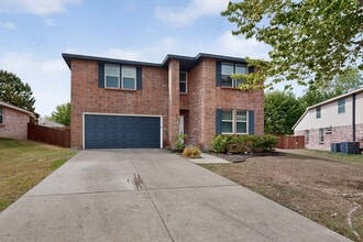 Building Photo - 5317 Gingerwood Dr