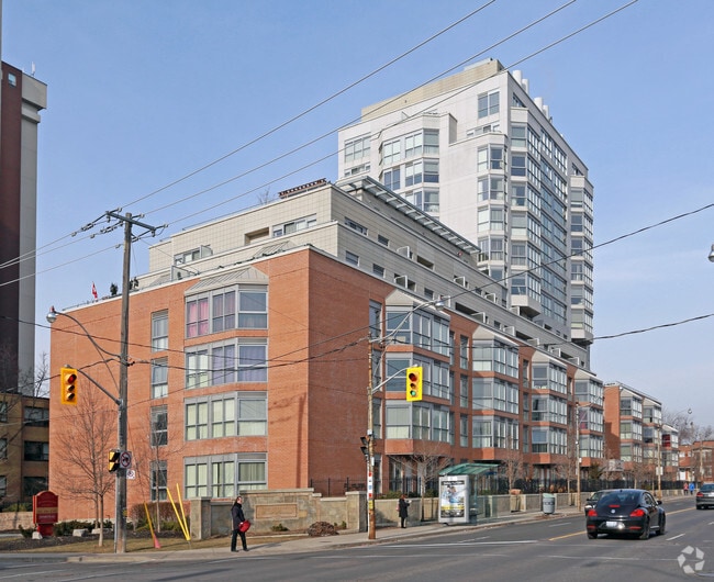 Building Photo - 1000 Mount Pleasant