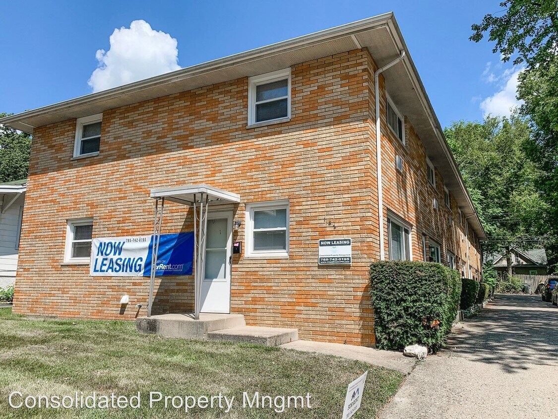 Primary Photo - 152 E Stadium Ave
