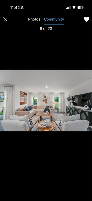 Foto del edificio - 11296 Elgin Blvd