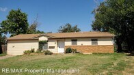 Primary Photo - 3 br, 1.5 bath House - 412 Chisholm Circle