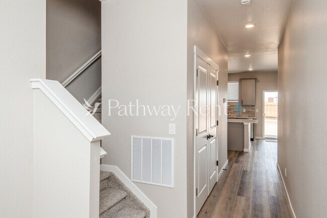 Foto del edificio - 9351 Yampa St