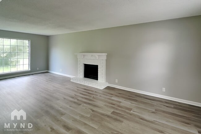 Building Photo - 2981 Owendale Dr