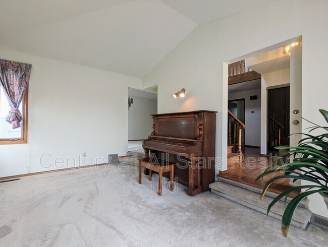 Building Photo - 8008-8158 158 Ave NW