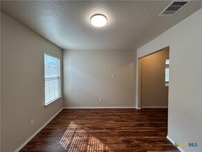 Building Photo - 424 Copper Hill Dr