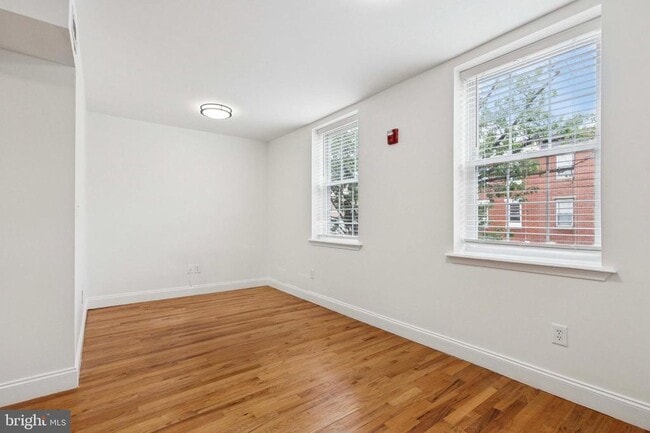 Foto del edificio - 1538 Christian St