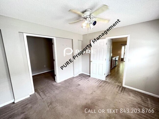 Building Photo - 5098 Thornton Dr