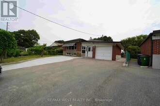 Building Photo - 2981 Weston Rd
