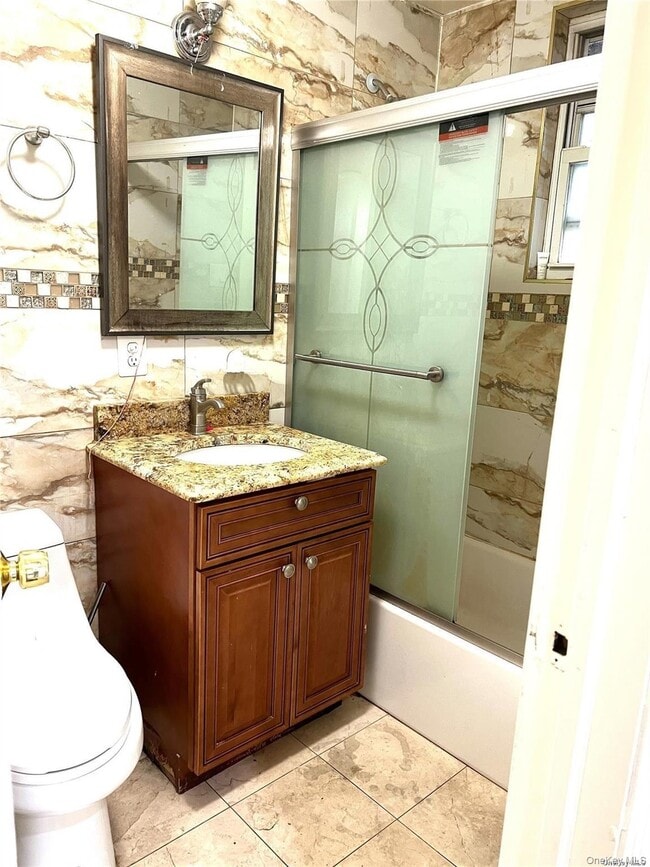 Foto del edificio - 78-15 32nd Ave