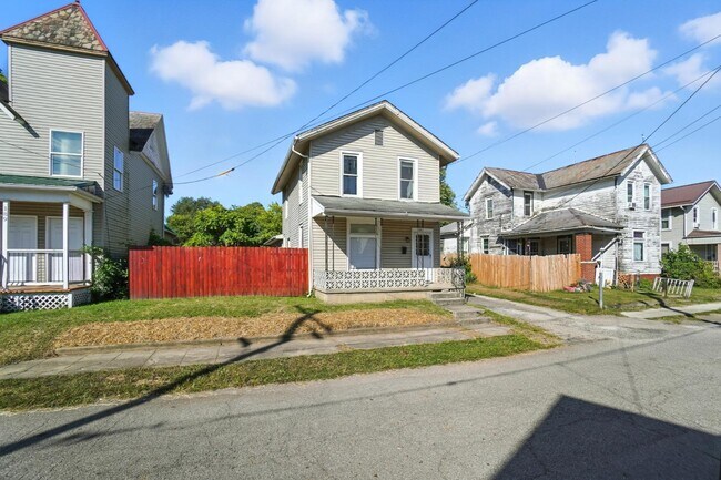 Foto del edificio - 191 Elmwood Ave