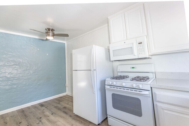 Foto del edificio - 1172 Catalina St