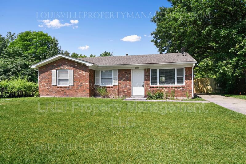 8300 Candleglow Ln, Louisville, KY 40214 House Rental in Louisville