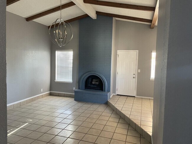 Foto del edificio - 1427 Lost Pines Ln